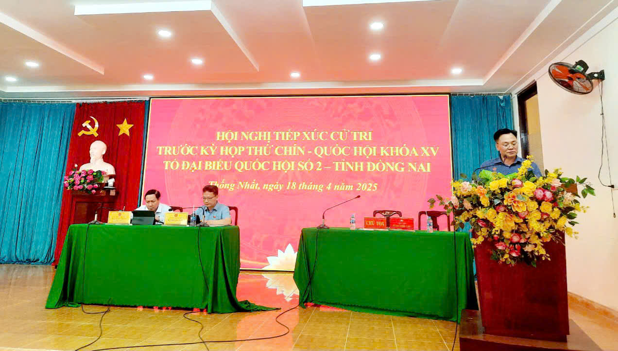 Tổ đại biểu số 2, Đoàn Đại biểu Quốc hội tỉnh Đồng Nai tiếp xúc cử tri sau kỳ họp thứ 9, Quốc hội kh...